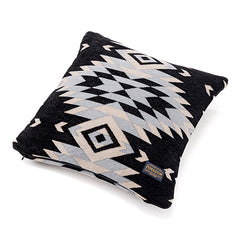 ワイストレイルブラック