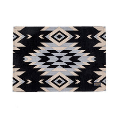 ワイストレイルブラック