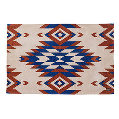 ワイストレイルベイジュ