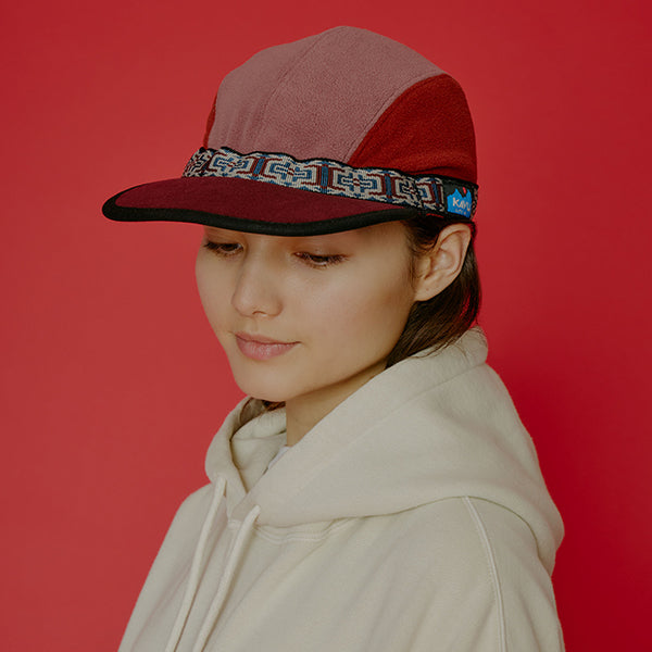 カブー フリース ストラップキャップ ローズブロック