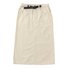 サンドベージュ