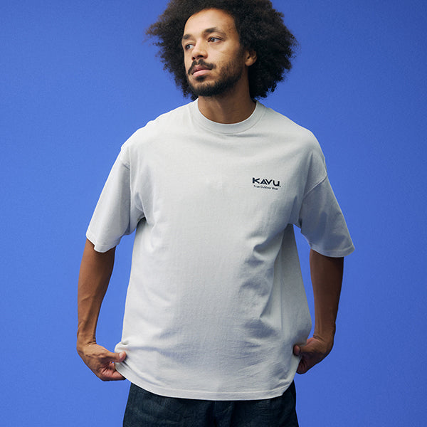 カブー メンズ サーフロゴ Tシャツ/ピグメント