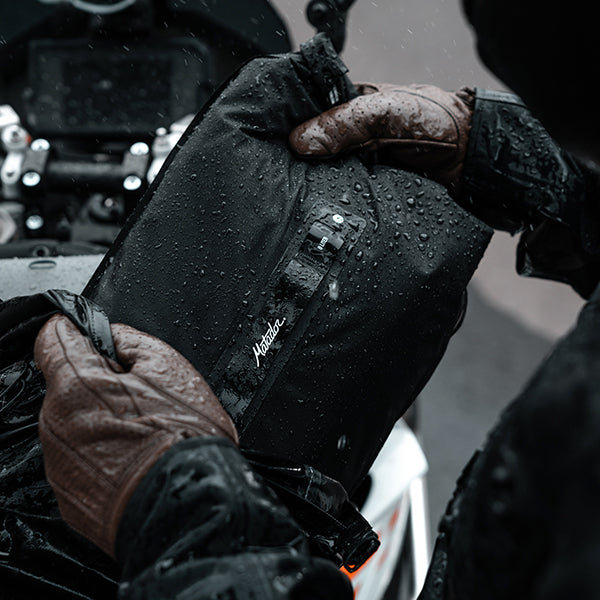 マタドール フラットバッグ 8L