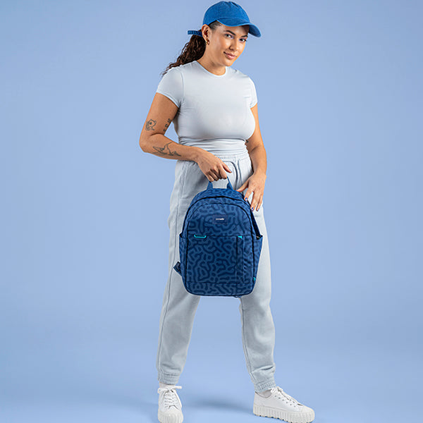 パックセーフ GO 15Lバックパック