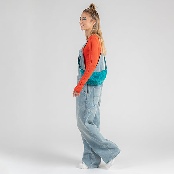 パックセーフ GO ルナークロスボディ