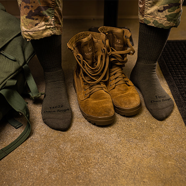 ダーンタフ メンズ T4022 タクティカルブーツ ミッドウェイトフルクッション