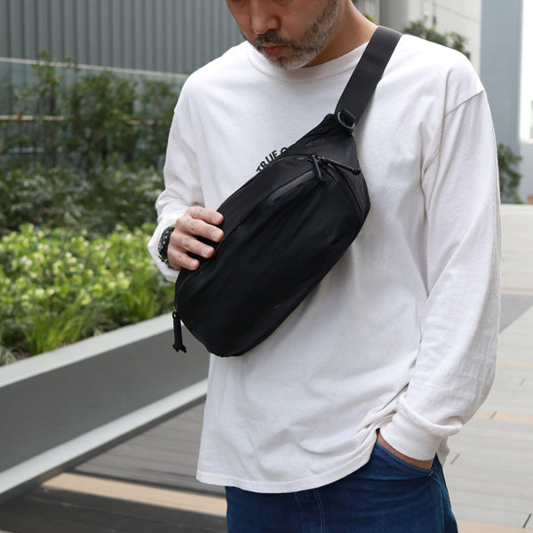 ターグ ライトヒップパック